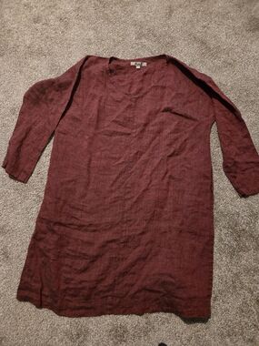 Flax Burgundy Linen V-Neck Tunic